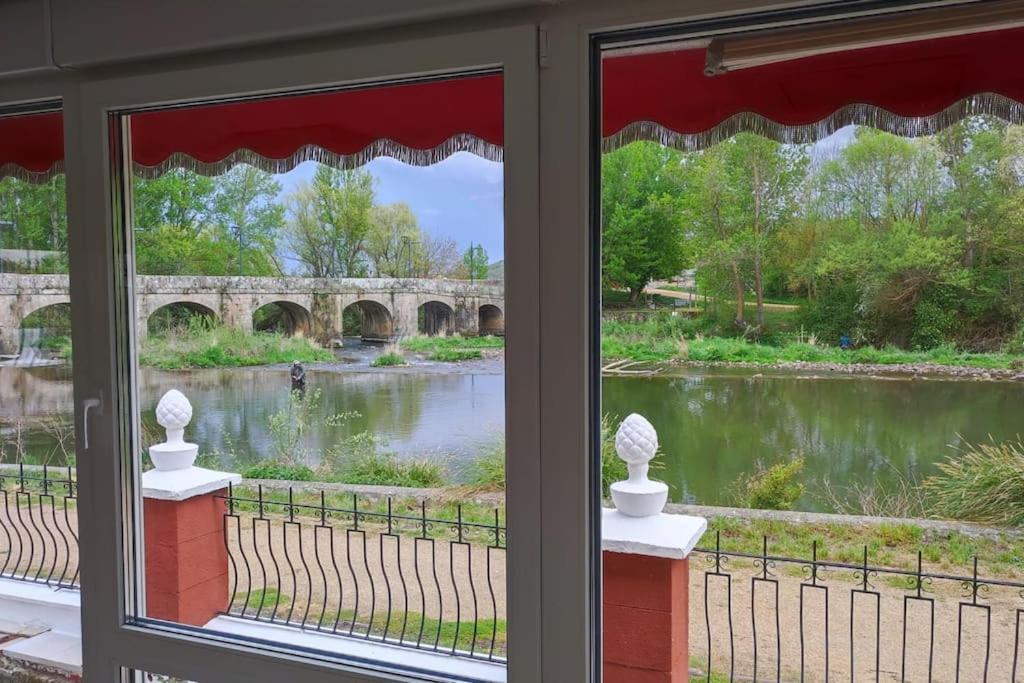 Casa La Riera Villa Salinas De Pisuerga Eksteriør billede